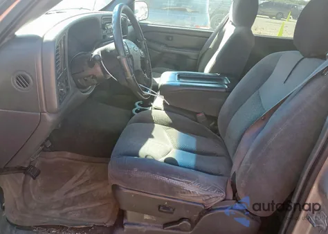 2005 Chevrolet Silverado C1500 from USA, damaged, VIN 2GCEC13T551141022